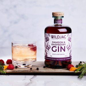 Damson and Raspberry Gin 70cl - Image 2