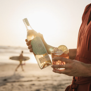Aluna Tropica Rum 70cl - Image 5