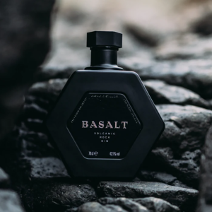 Basalt Volcanic Rock Gin 70cl