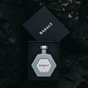 Basalt Volcanic Rock Vodka 70cl - Image 3